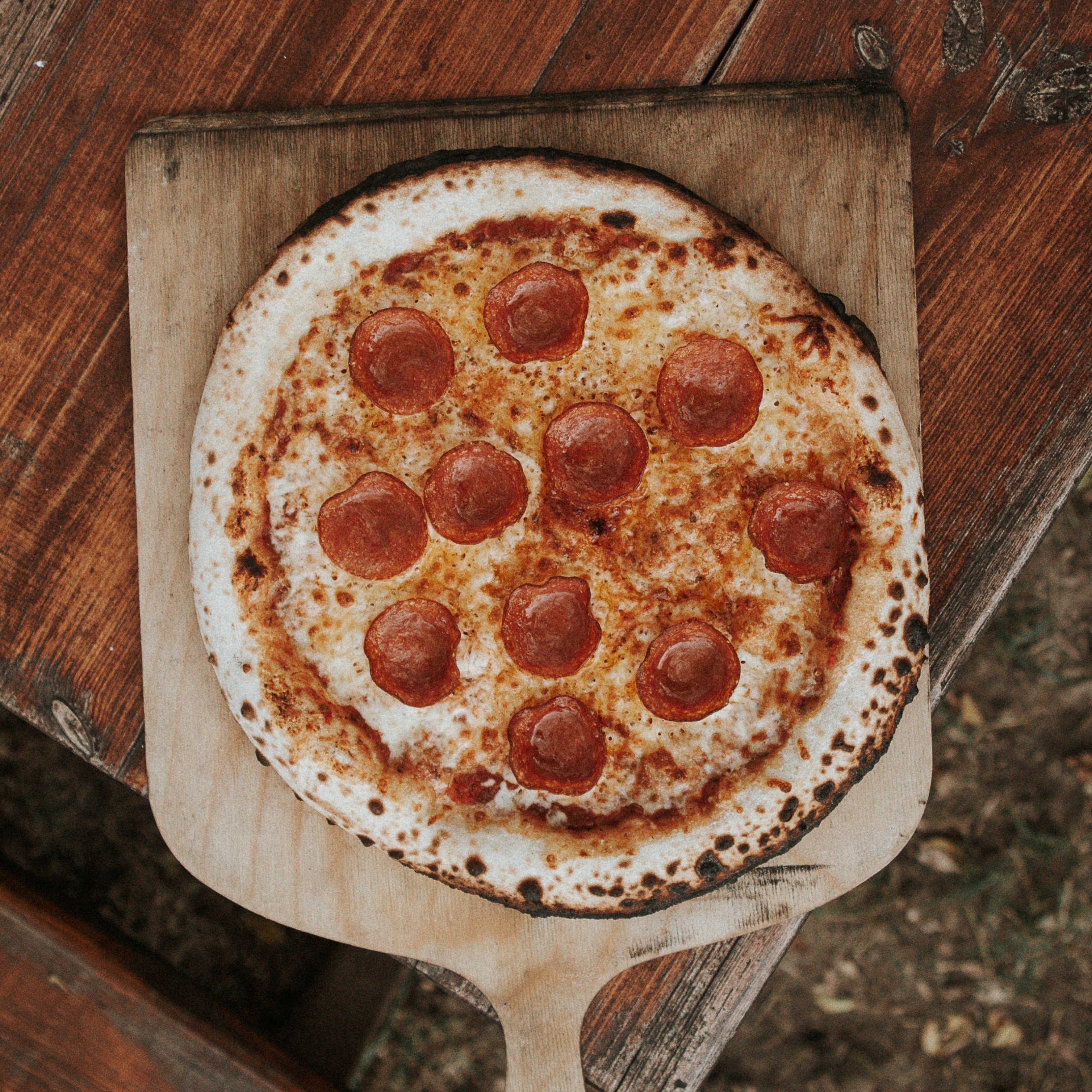 Foto van een Pepperoni pizza